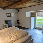 アパート Wundervoll Renoviertes Stallhaus In *