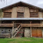 Wundervoll Renoviertes Stallhaus In アパート