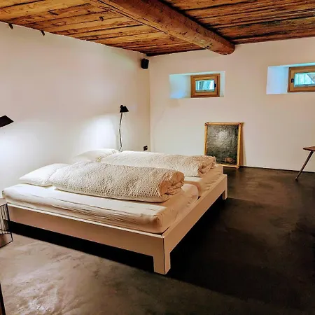 Historisches Stallhaus In Lumbrein Mit Kamin, Bergblick, Ski & Familie Apartament *