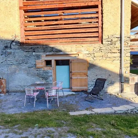 Historisches Stallhaus In Lumbrein Mit Kamin, Bergblick, Ski & Familie