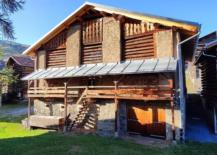 Wundervoll Renoviertes Stallhaus In * Lumbrein