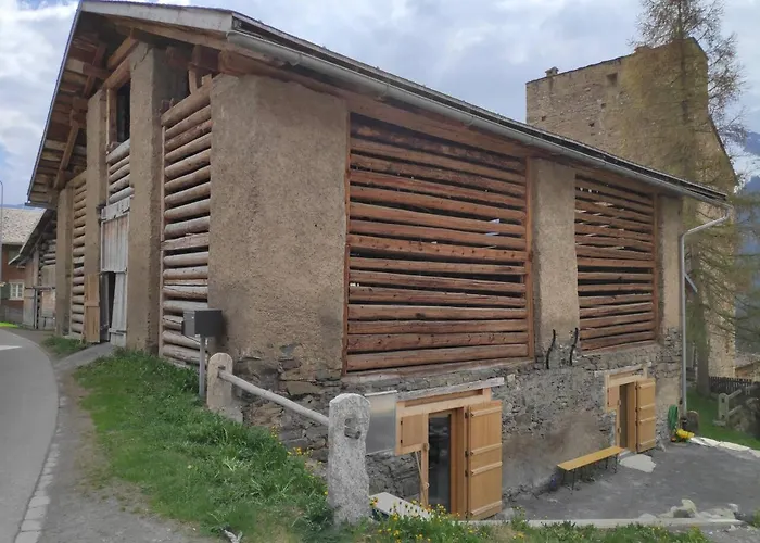 アパート Wundervoll Renoviertes Stallhaus In Lumbrein