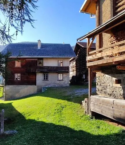 Wundervoll Renoviertes Stallhaus In * Lumbrein